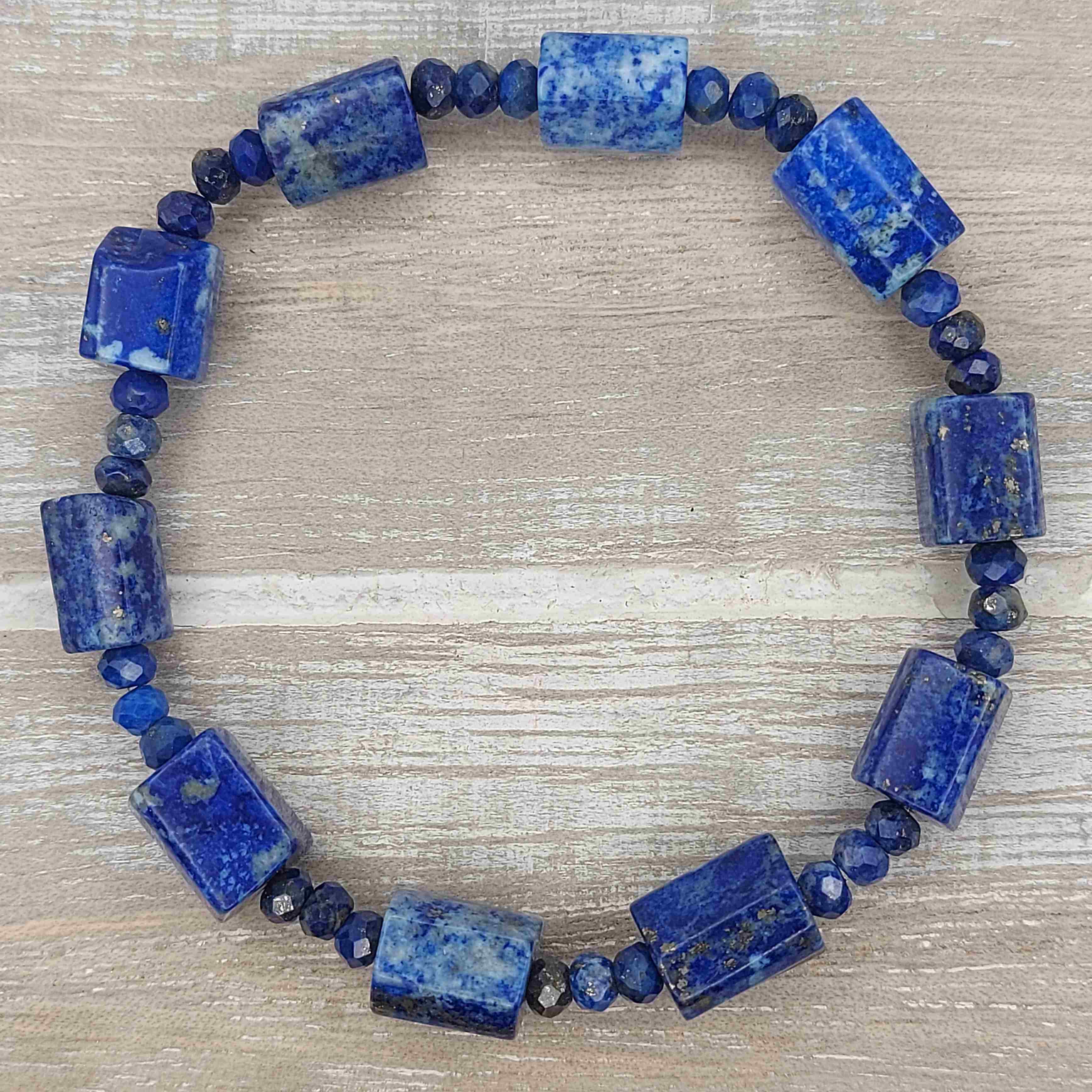 Lapis lazuli ásvány karkötő galéria kép