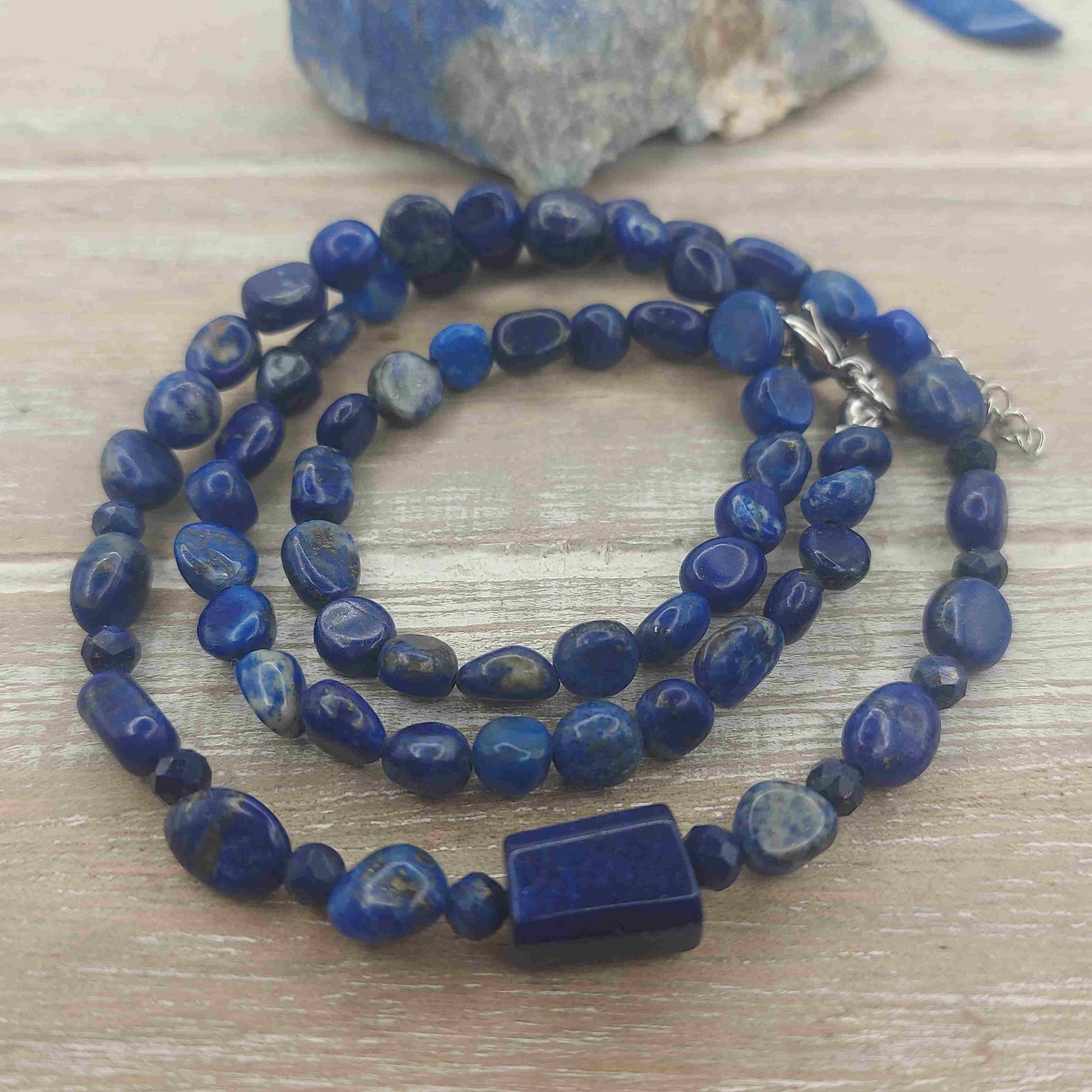 Lápisz lazuli ásvány nyaklánc galéria kép