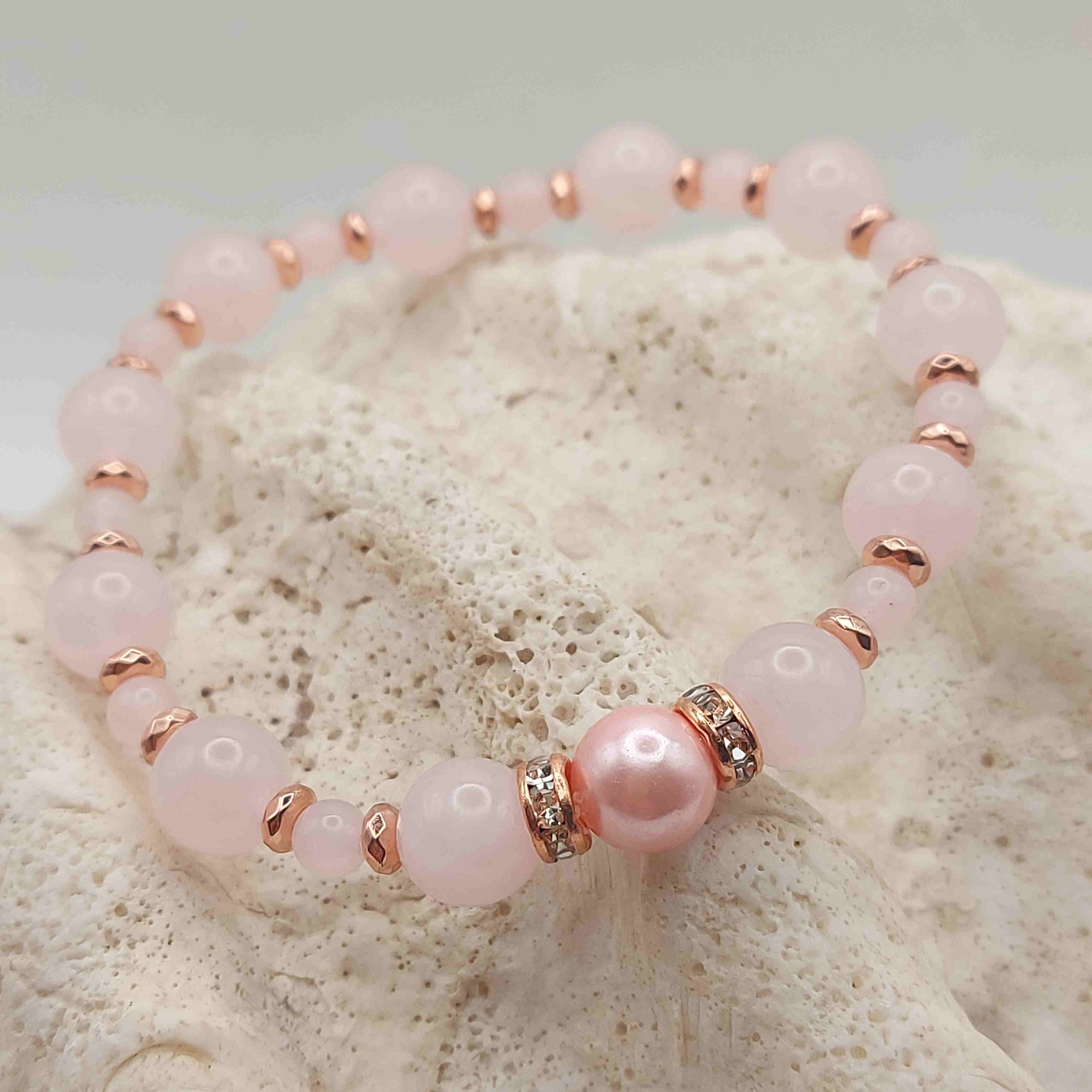 Madagaszkári rózsakvarc karkötő galéria kép