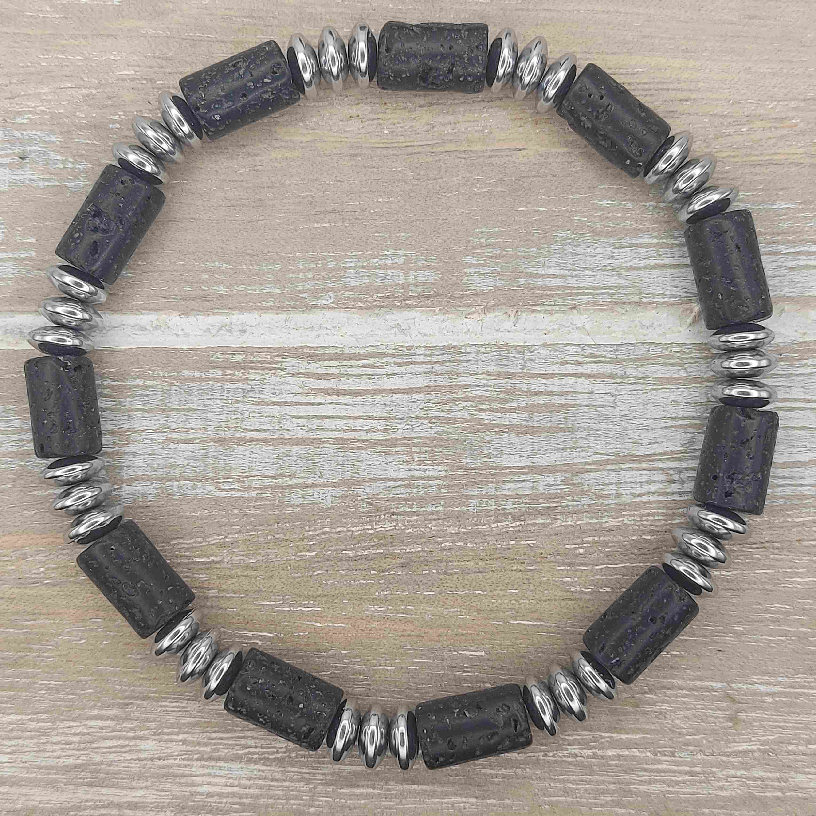 Lávakő és hematit férfi ásvány karkötő galéria kép